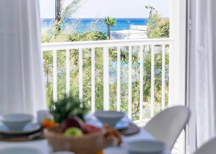 Sur Astigi Vista Mar * Фуэнхирола